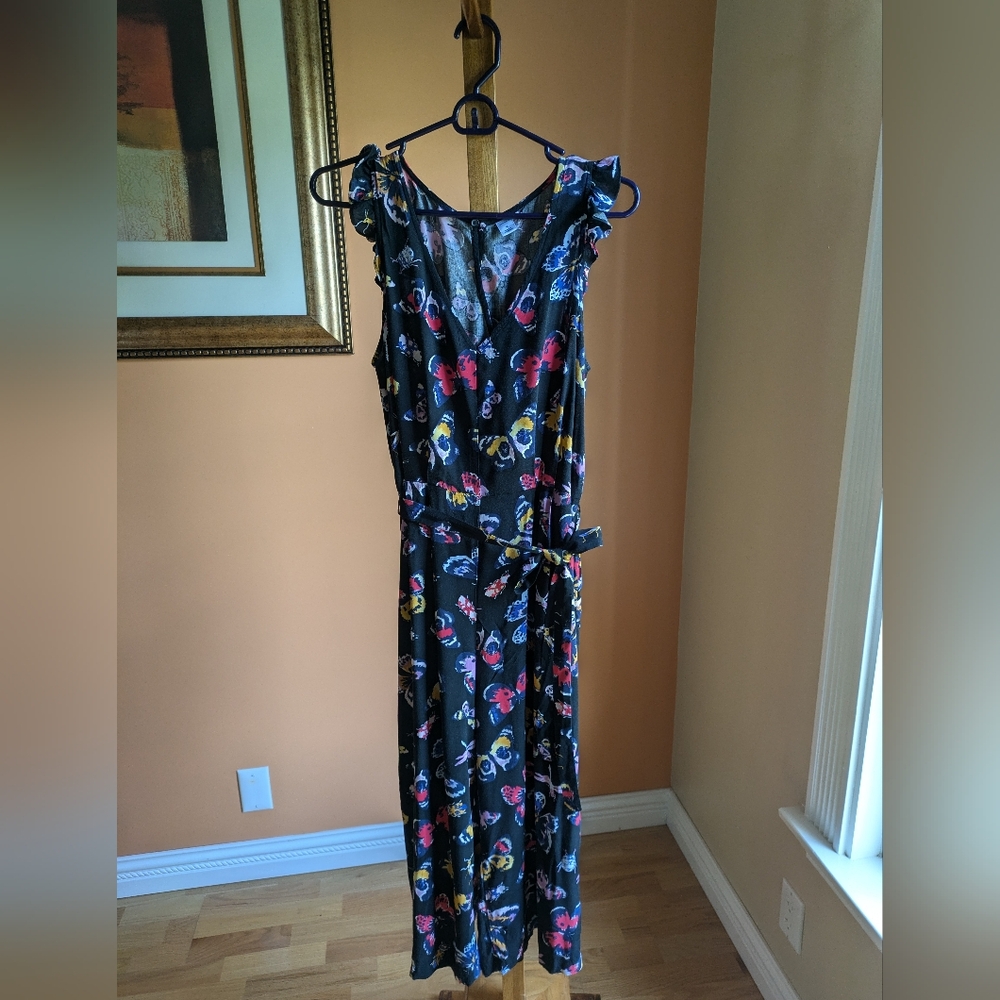 OLD NAVY WOMEN'S JUMPSUIT SIZE M